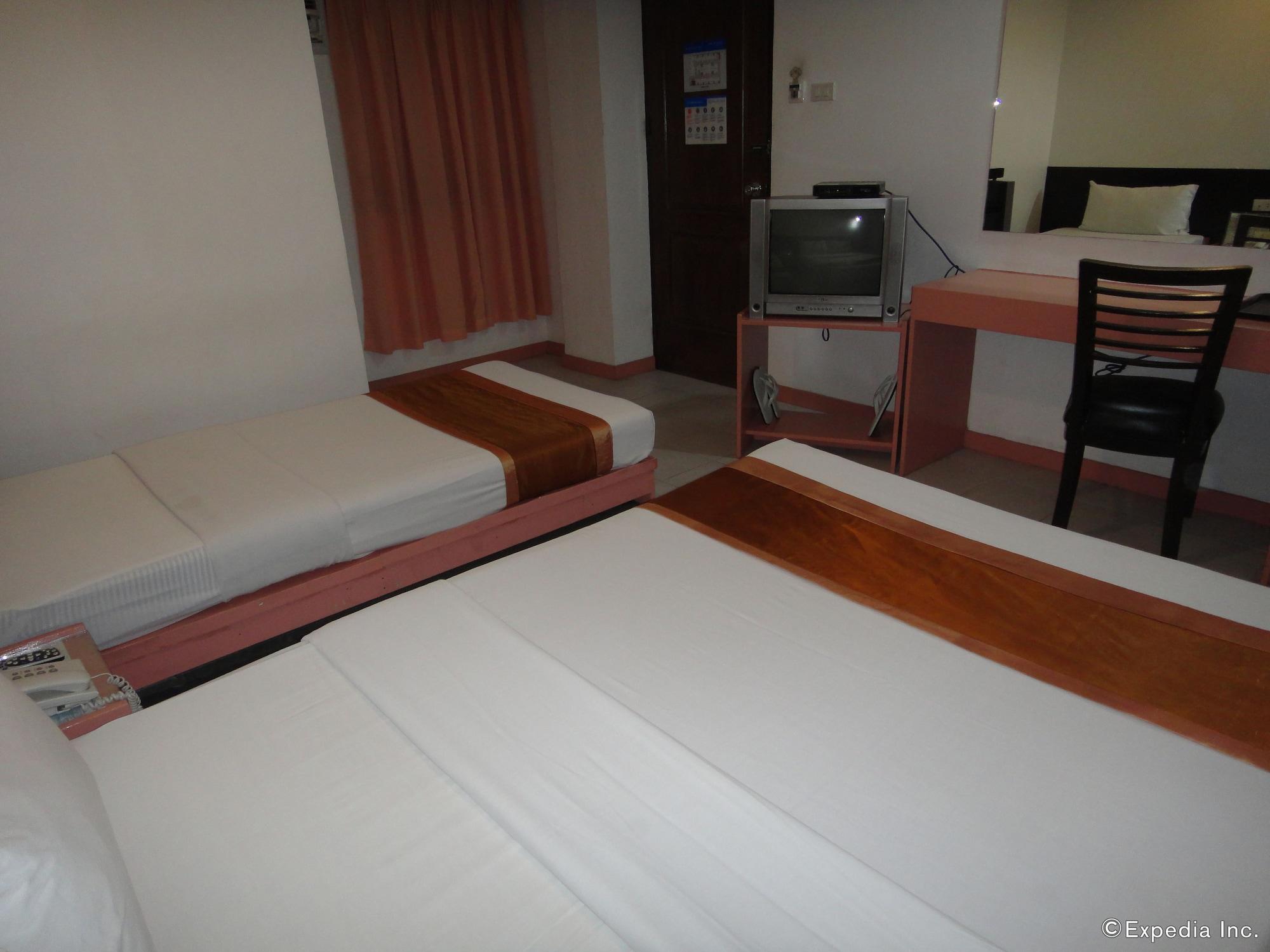 Hotel Pier Cuatro Cebu Dış mekan fotoğraf