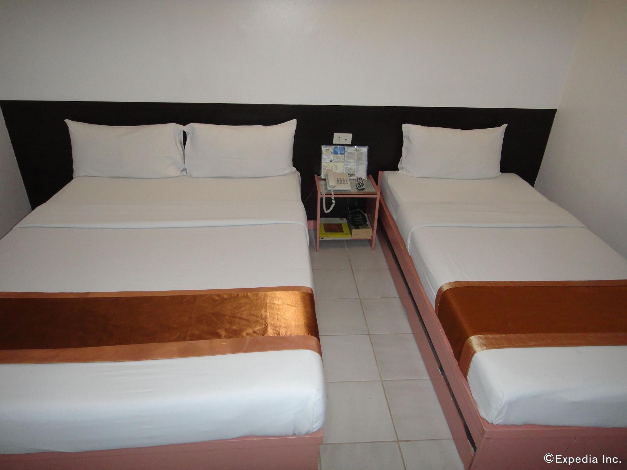Hotel Pier Cuatro Cebu Dış mekan fotoğraf