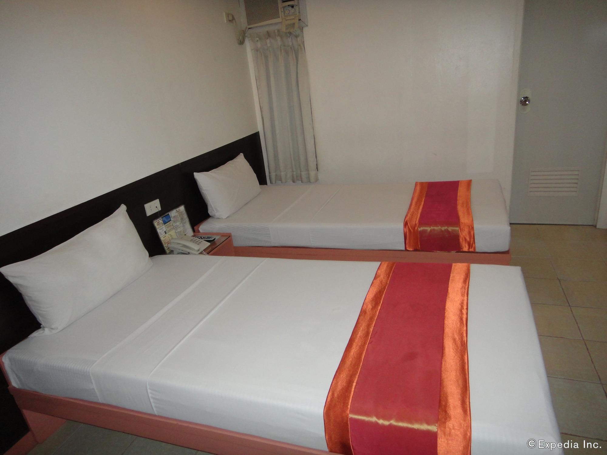 Hotel Pier Cuatro Cebu Dış mekan fotoğraf